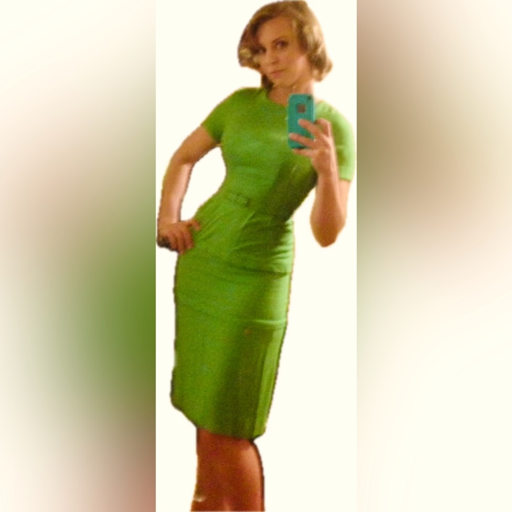 Vintage 50’s-60’s Green woven-fabric fitted wiggle/pin-up/secretary/pencil dress